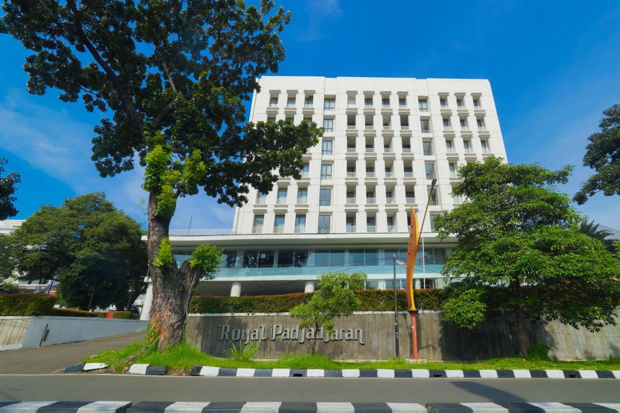 Royal Padjadjaran Hotel Bogor Eksteriør bilde