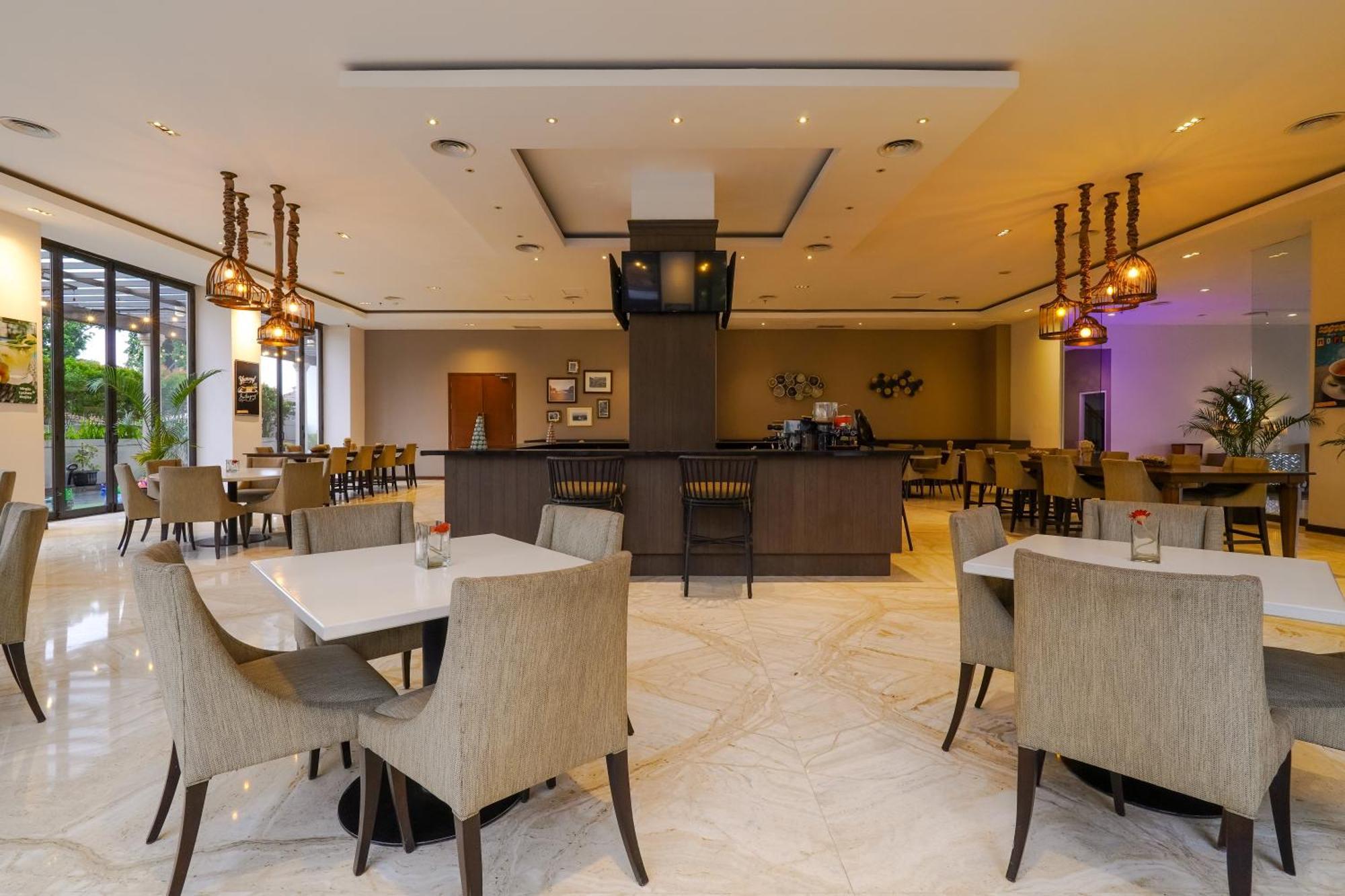 Royal Padjadjaran Hotel Bogor Eksteriør bilde