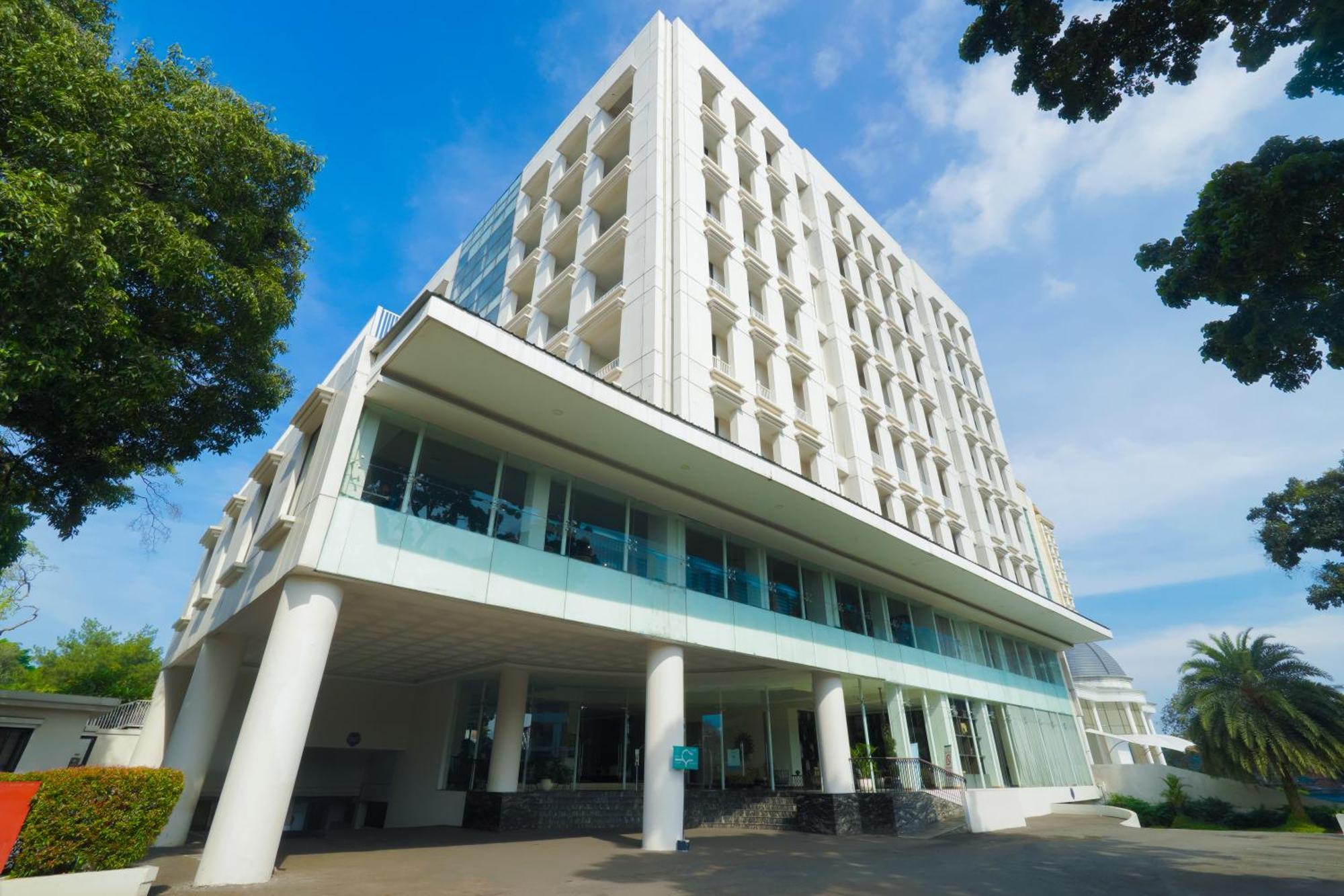 Royal Padjadjaran Hotel Bogor Eksteriør bilde